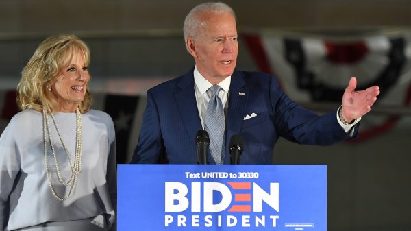 Joe Biden kiest vrouw als vice-president