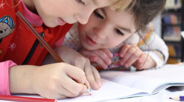 LINDA. zoekt ontroerende post van kinderen aan opa's en oma's