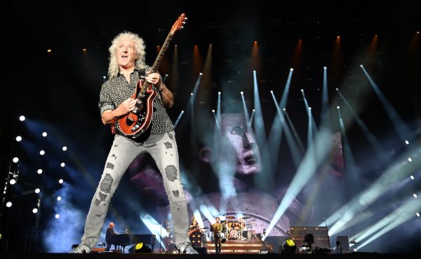 Concerten Queen & Adam Lambert een jaar uitgesteld
