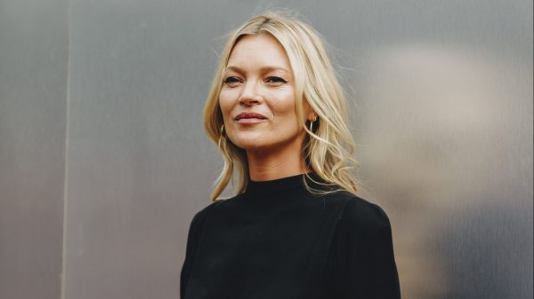 kate-moss-kleding-coronavirus