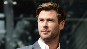 Thumbnail voor Mediteren kun je leren: acteur Chris Hemsworth heeft dé oplossing voor verveelde kinderen