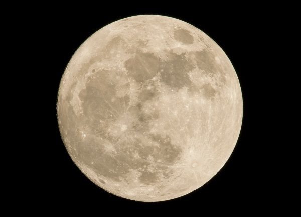 Dit moet je zien: woensdag grootste supermaan van het jaar