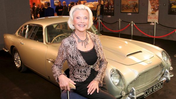 Bondgirl Honor Blackman overleden