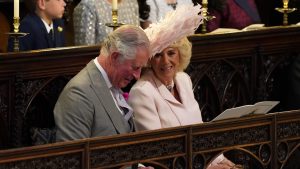 Totally his cup of (Camilla) tea: Prins Charles en Camilla vijftien jaar getrouwd