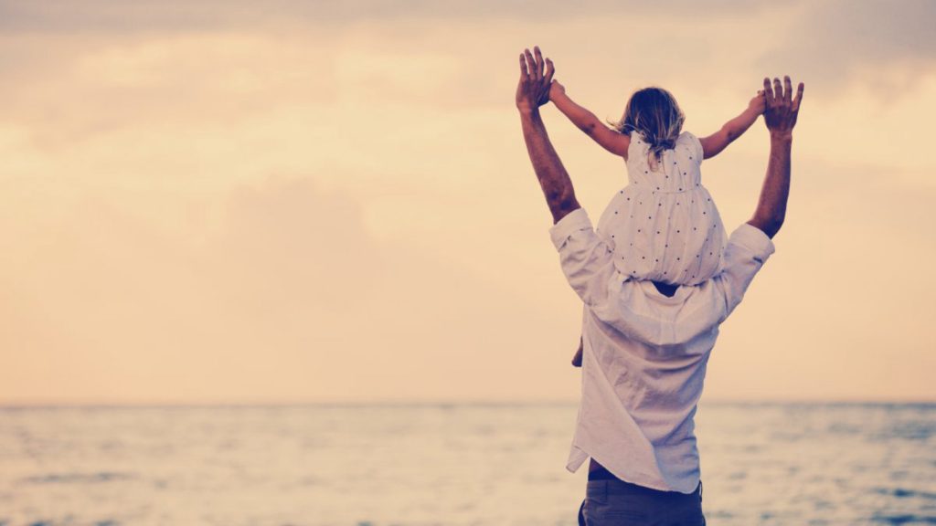 Suzan herdenkt haar vader: 'Jij had met mij bij Anouk moeten staan'