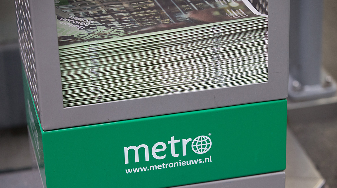 Metro keert niet meer terug als krant op stations maar alleen online