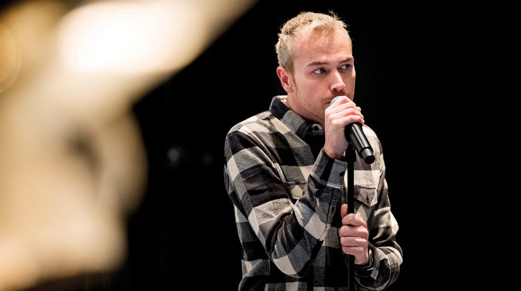 Jamai en Philharmonisch Orkest maken nieuwe versie van 'Wake me Up'