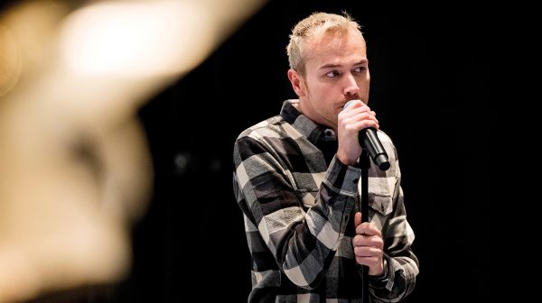 Jamai en Philharmonisch Orkest maken nieuwe versie van 'Wake me Up'