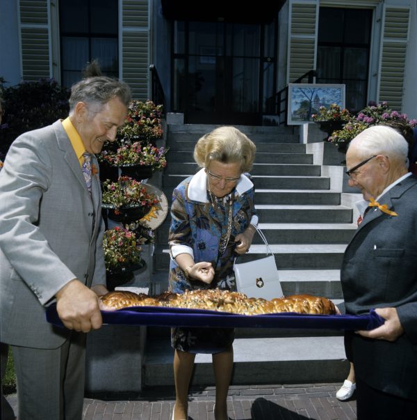 koninginnedag-krentenwegge