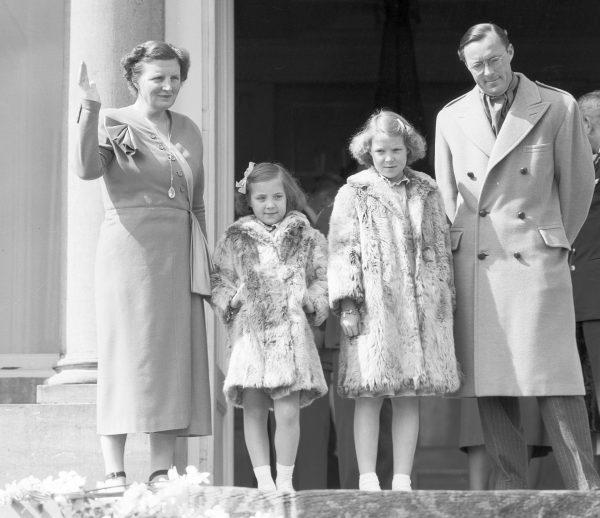 SOESTDIJK-KONINGINNEDAG-KONINKLIJKE FAMILIE