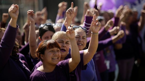 mexico protest vrouwen huiselijk geweld dodelijk vermoord lockdown corona