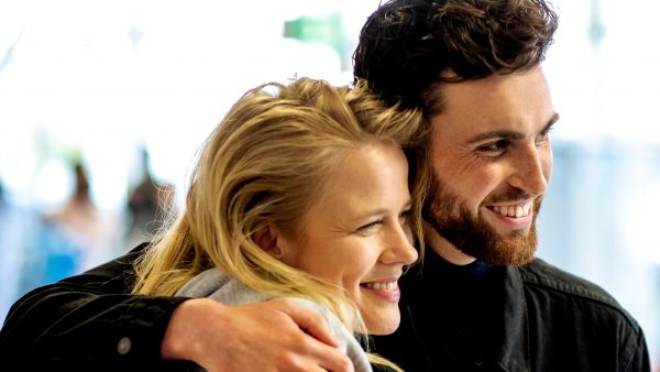 Ilse DeLange en Duncan Laurence treden op bij alternatief songfestival