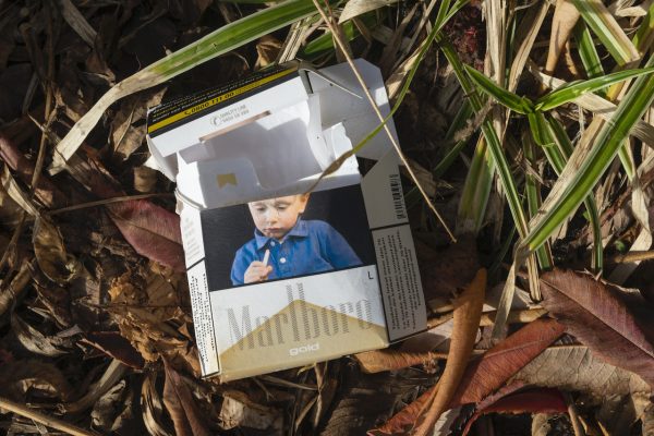 'Saaie' verpakkingen van sigaretten vanaf 1 oktober verplicht