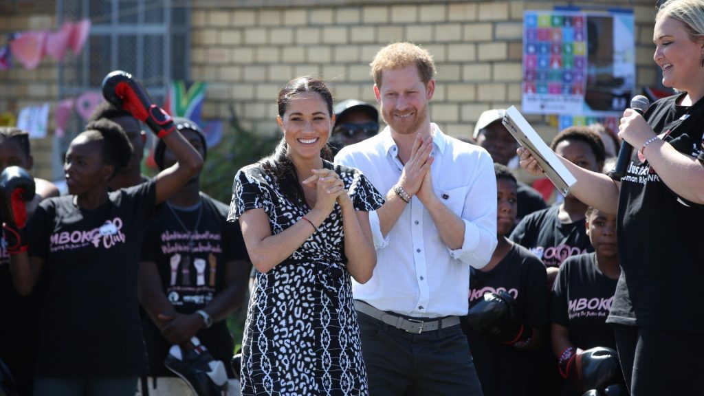 Twee jaar vol ups and downs: prins Harry en Meghan Markle vieren trouwdag
