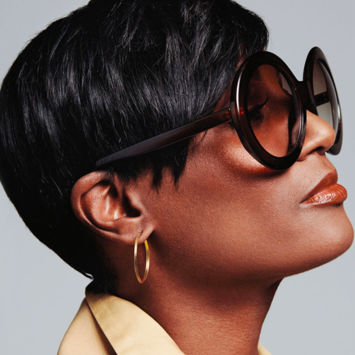 Edsilia Rombley geeft achtertuinconcert