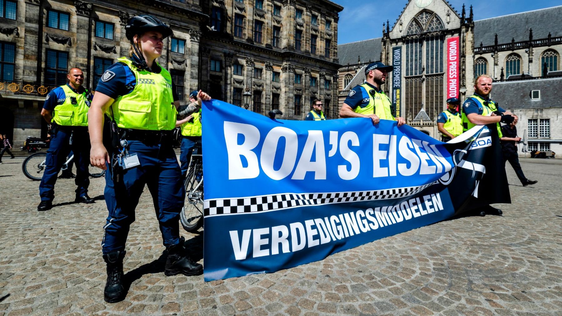 Boa’s voeren actie, maar grote groep beschikt al (tijdelijk) over wapenstok en pepperspray