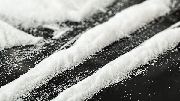 37 cocaïne in auto gevonden