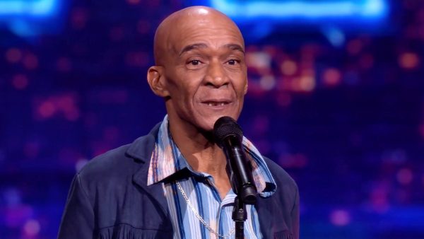 Ex-verslaafde Ricardo dé ster van nieuwe talentenshow 'We Want More'