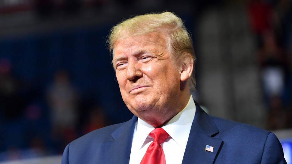 trump 'TikTok en K-pop-fans veroorzaakten lage opkomst Trump-bijeenkomst'