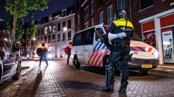 Helmond tot zaterdagochtend op slot vanwege mogelijke rellen