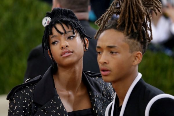 Familie Will Smith boos op YouTuber om 'vies' filmpje van dochter Willow