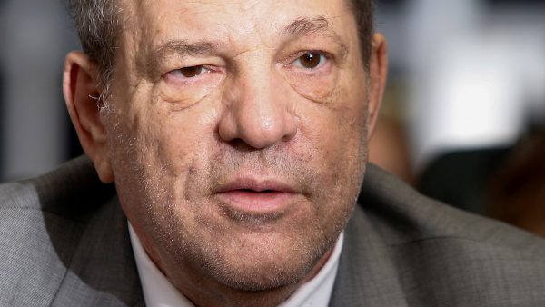 harvey weinstein aangeklaagd seksueel misbruik schikking 19 miljoen vrouwen