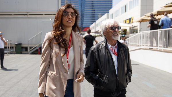 Voormalig Formule 1-baas Bernie Ecclestone (89) verwelkomt eerste zoon