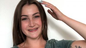 Thumbnail voor Jill (19) 'bevroor' tijdens verkrachting: 'Ik overleefde juist omdat ik me niet verzette'