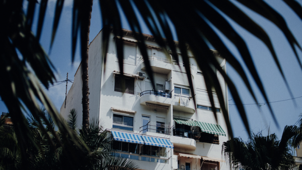 Marbella balkon Unsplash