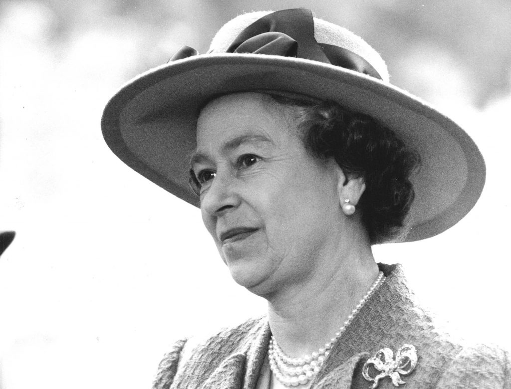 Queen Elizabeth zit 25.000 dagen op de troon: de koningin door de jaren heen