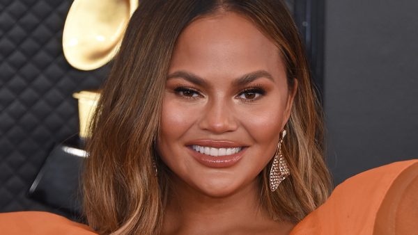 chrissy teigen borstimplantaten bewijs