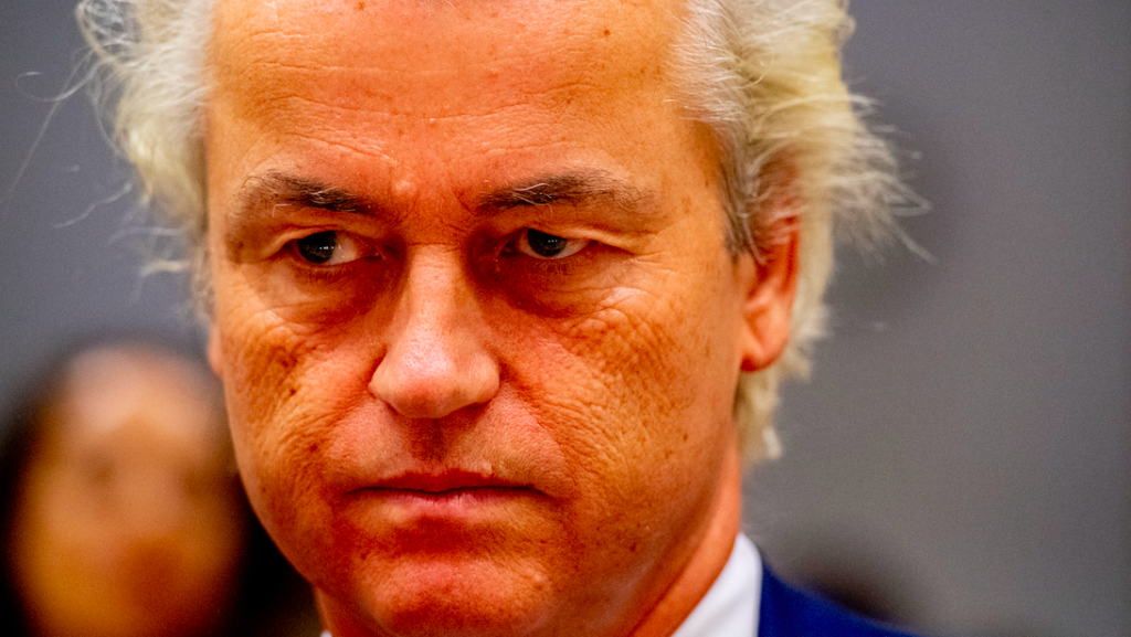 Geert Wilders sneert naar Typhoon: 'Laat ons met rust met je ziekelijke gezeur'