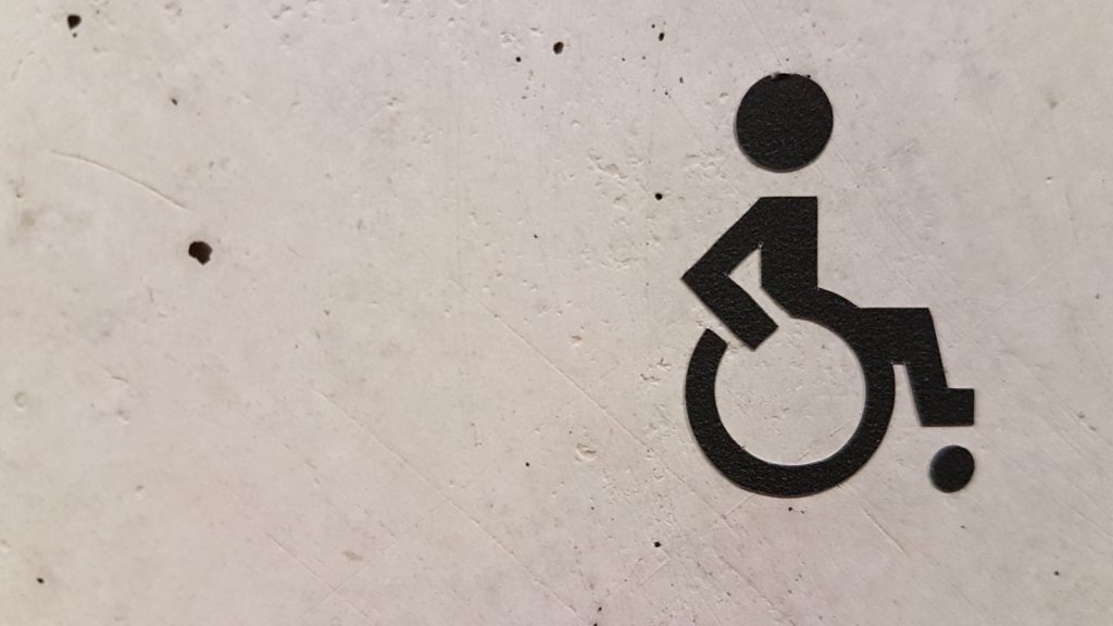 Hoopvol_ methode zorgt ervoor dat mensen met dwarslaesie weer kunnen staan