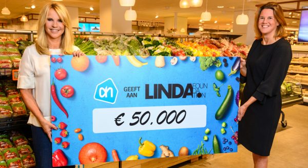 Albert Heijn geeft 1.000 LINDA.foundation gezinnen steuntje in de rug met boodschappenkaart LINDA.foundation