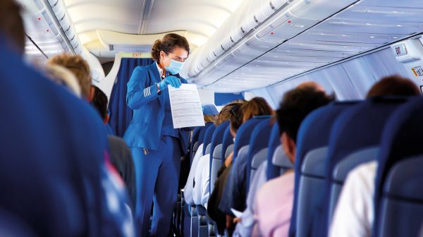 Ruim duizend ontslagen dreigen bij KLM, omzet daalt met 75 procent
