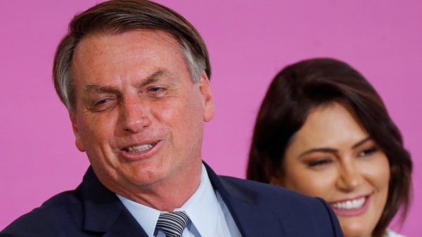 Facebook en Twitter blokkeren accounts van meerdere Bolsonaro-aanhangers