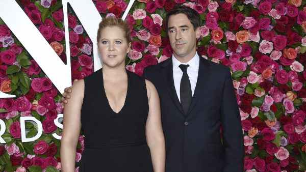 amy schumer man chris seksleven