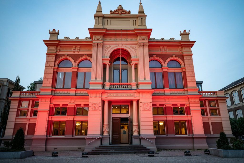Paradiso, Tivoli en Concertgebouw: deze gebouwen kleuren rood door actie culturele sector