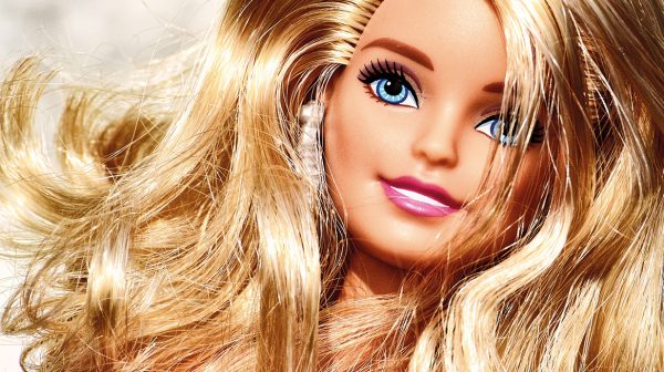'Human Ken' Rodrigo Alves gaat nu door het leven als Barbie