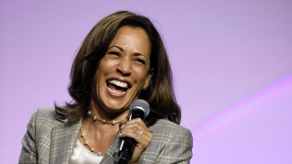 Trump trekt afkomst Kamala Harris in twijfel