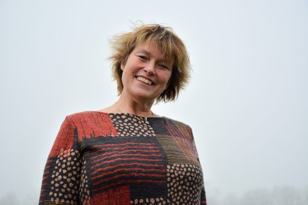 Smartphone Etiquette - Marlous de Haan