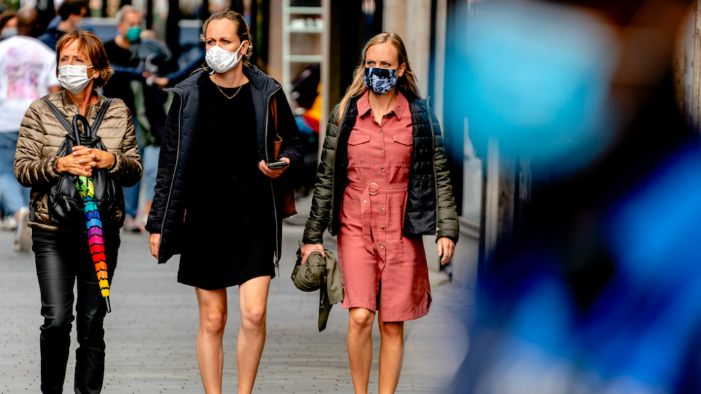 Outbreak Management Team doet oproep: 'Bescherm ouderen en kwetsbaren beter'