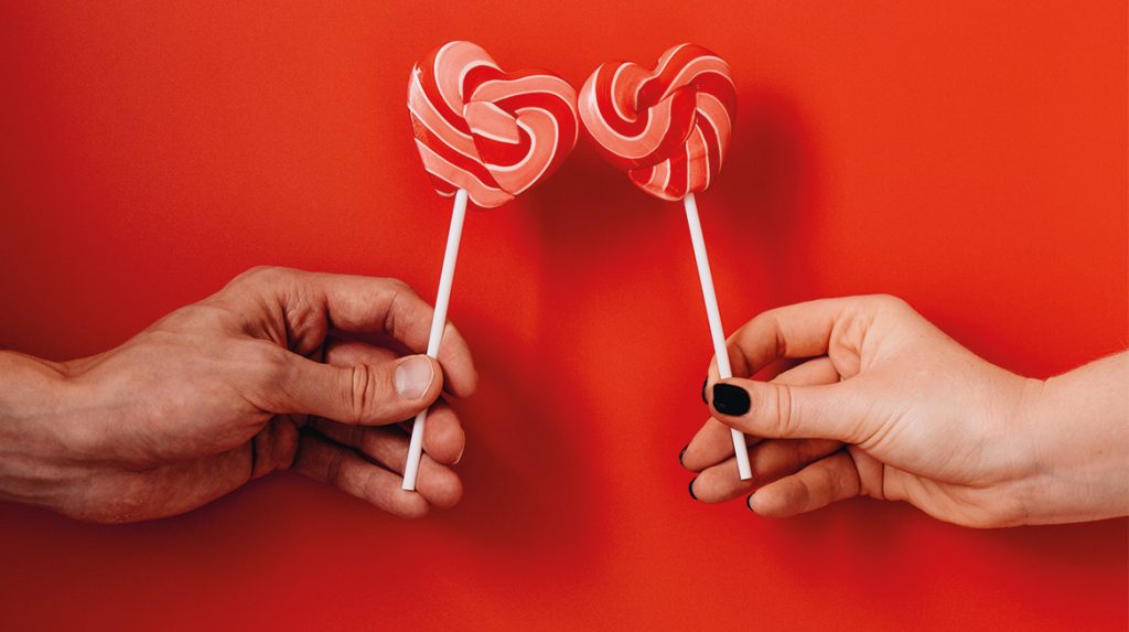 Daisy (46) gaat op suikerdates- 'Omdat ik wat ouder ben vraag ik 300 euro'