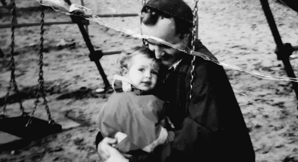 Henriëtte herdenkt haar vader Bennie: 'Ik moest hem loslaten, anders kon hij mij niet loslaten'