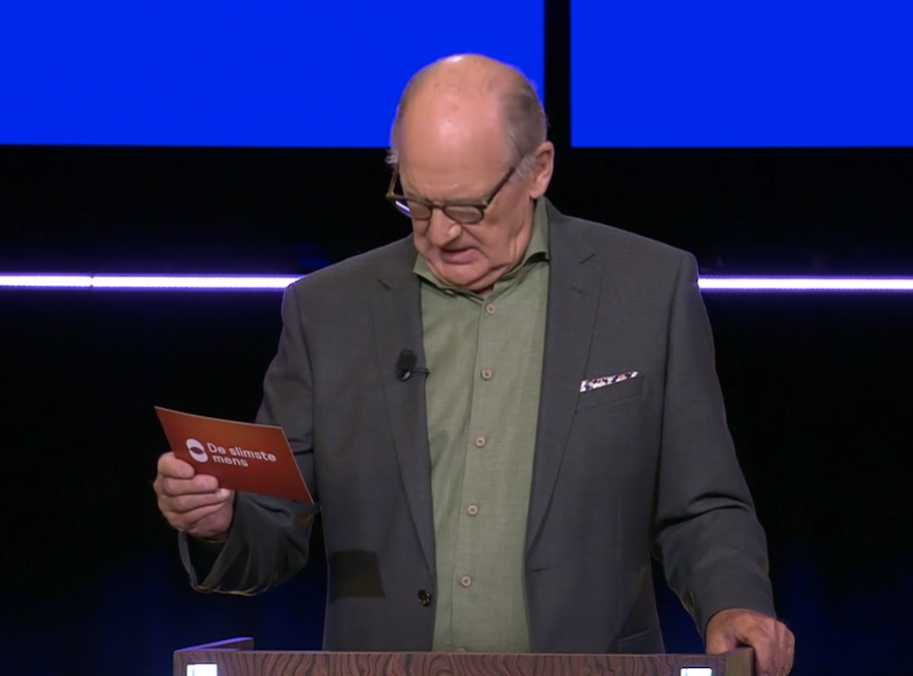 Opvallende kledingwissel van Philip Freriks in 'De Slimste Mens' LINDA.nl