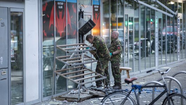 Explosief zorgt voor ontploffing in het Amsterdamse Osdorp