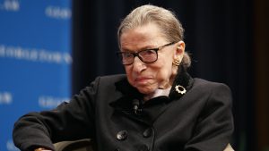 Thumbnail voor Amerikaanse opperrechter Ruth Bader Ginsburg (87) overleden: 'Er zal nooit meer iemand zijn zoals zij'