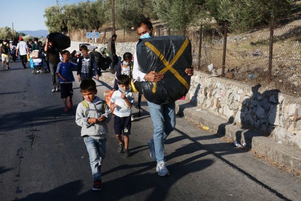 Eerste vijftig minderjarige vluchtelingen uit kamp Moria naar Duitsland