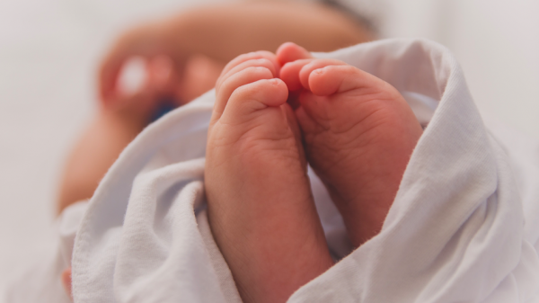 Aantal doodgeboren baby's in Nederland sterk gedaald,meldt Unicef.