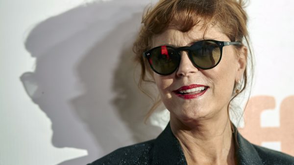 Susan Sarandon na 33 jaar nog steeds verongelijkt: "Cher stal mijn rol"